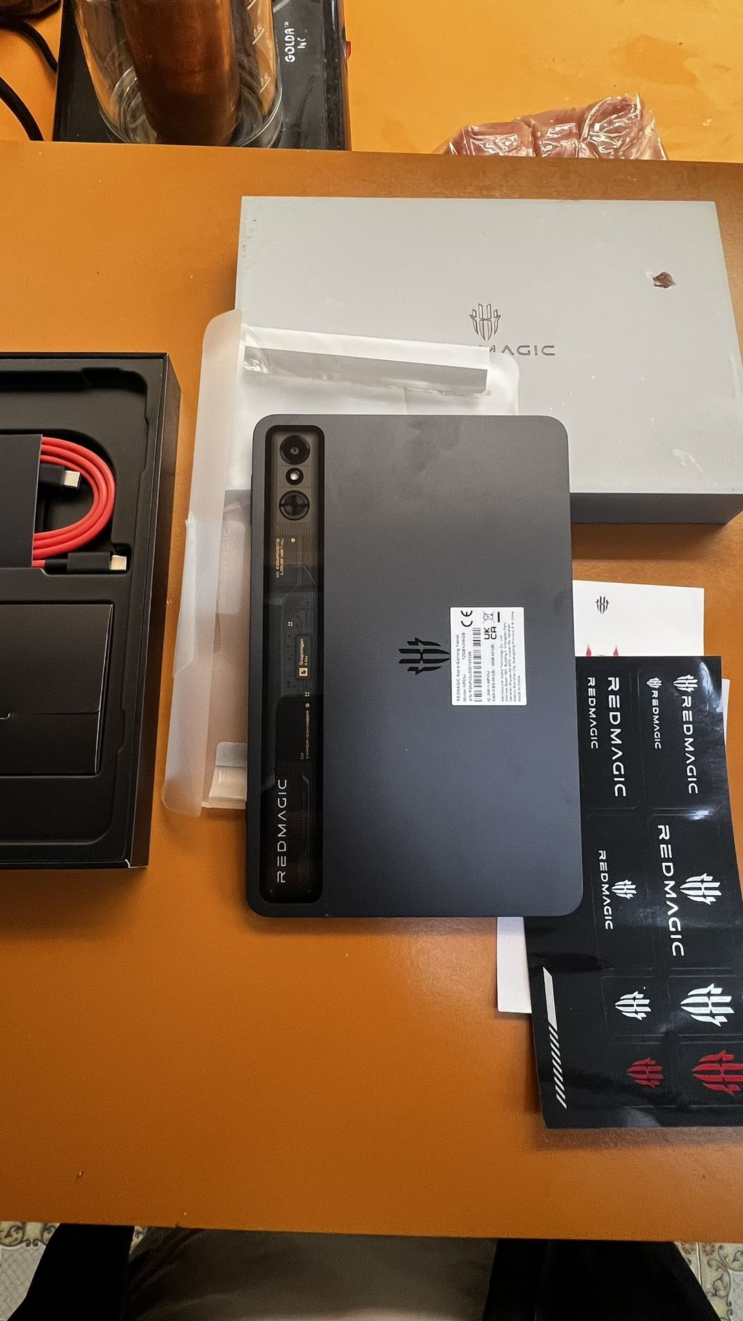 NEW ———— REDMAGIC Astra Gaming Tablet