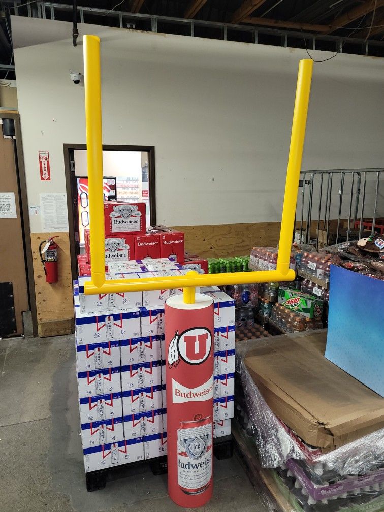 U Of U Goal Post Decoration