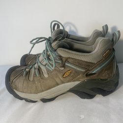 Keen Woman’s Work Shoes Sz 9 Preowned , 