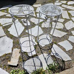 2 qty metal plant stands