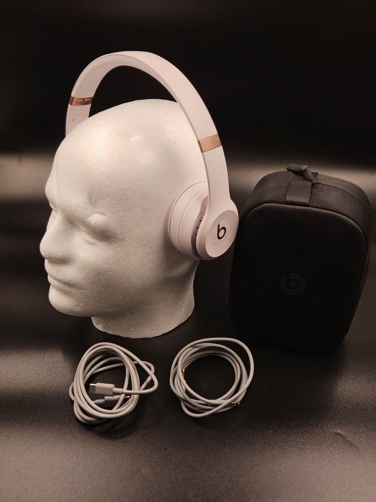 Beats Solo 4 On-Ear Wireless Headphones Pink New Open Box