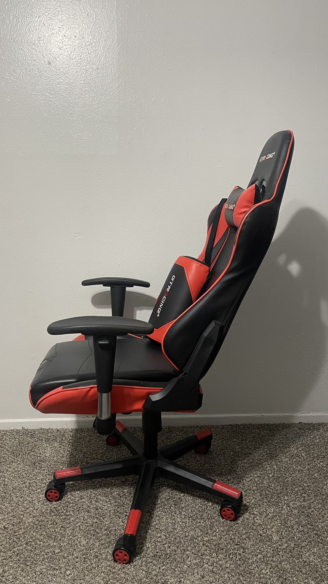 Used Gaming Chair for Sale in Hurst, TX OfferUp
