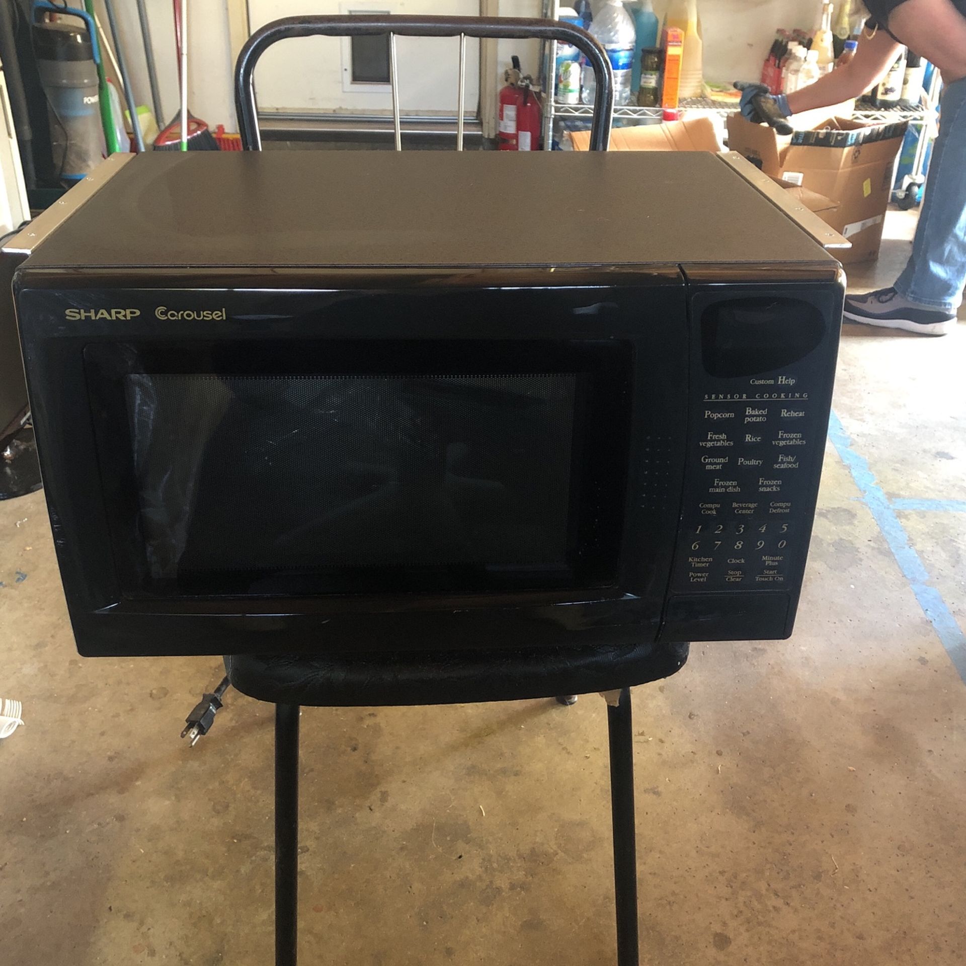 Sharp Carousel Microwave
