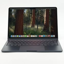 2025 Apple MacBook Air 13" M4 8 Core 4.5GHz 16GB RAM 256GB SSD MW123LL/A