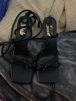 Lace up the leg heels