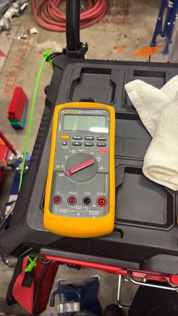 Fluke 87V True RMS Multimeter