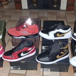 JORDAN RETROS ALL DS SIZE 12