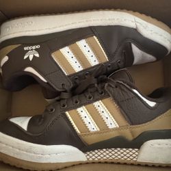 Women’s Adidas 