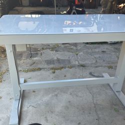 Table Thingy 