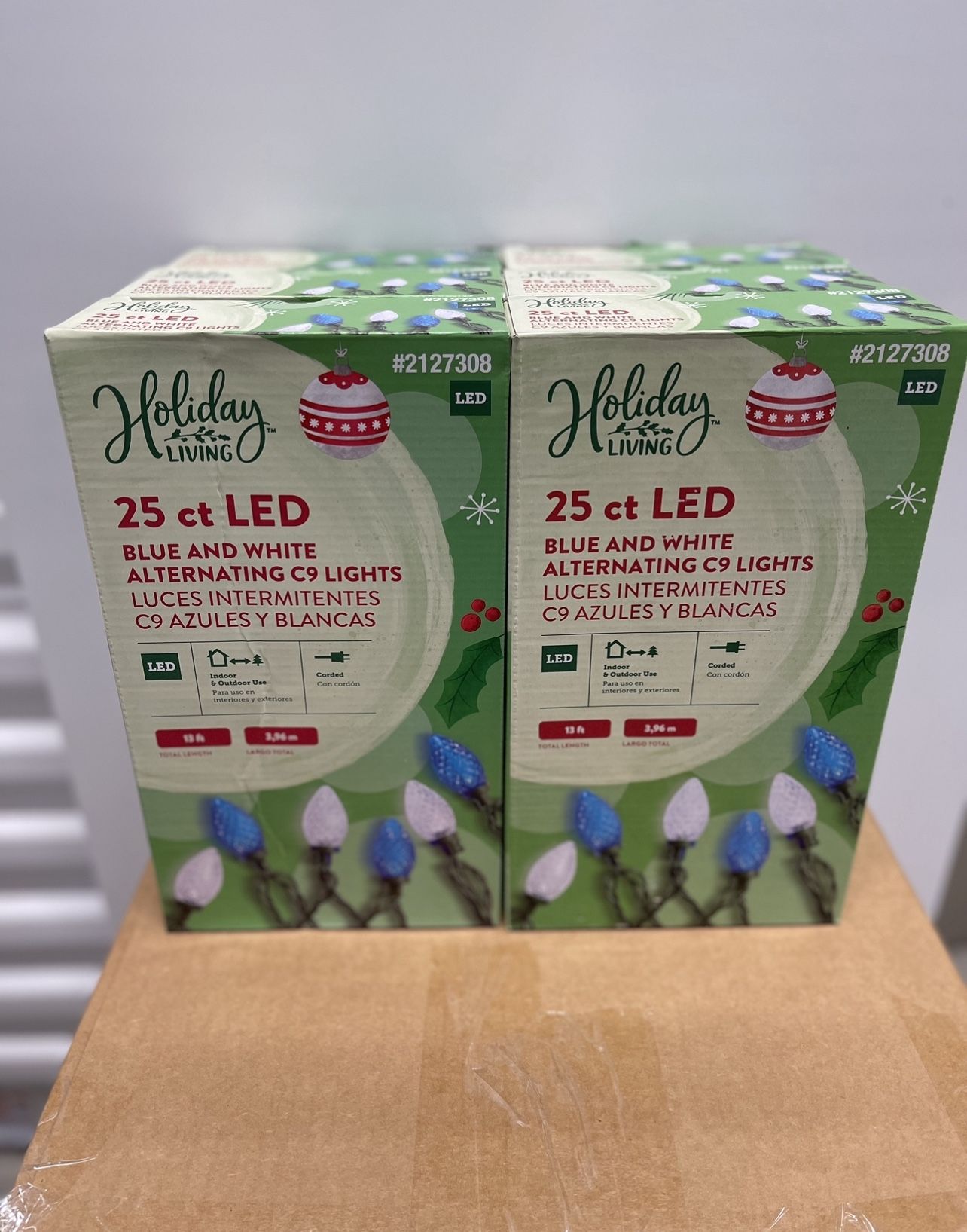 Christmas Holiday Living 25 ct LED Blue & White Alternating C9 Lights 6 Boxes My Price Is Firm