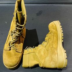 ATM Combat Boots Size 8 Wide