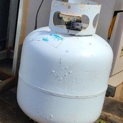 2 Full Propane Tanks $25 Each