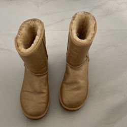 Boots for woman