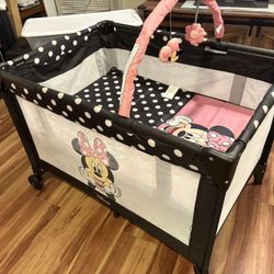 Play pen 