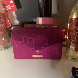 Women’s Brand New Clutch 