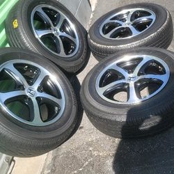 Wheel 15 5 Lugs Hondas Like New