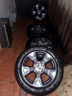 Factory Dodge Ram Laramie 6 stud 20” wheels and tires