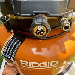 RIDGID 6Gal Portable Pancake Air Compressor 