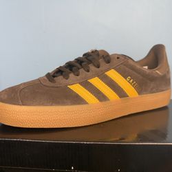 Adidas gazelle (Size 10) (Brand New)