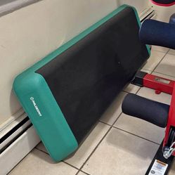 Aerobic Step Platform – Durable & Slip-Resistant