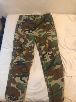 Vintage Cargo Camo Size M