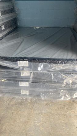 Twin  Mattress 
Moving Out Sale!.🆓🏠 🚚.COD