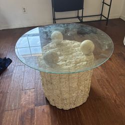 Night Stand / Small Table 