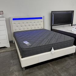 New Queen Bed Frame With Mattress 