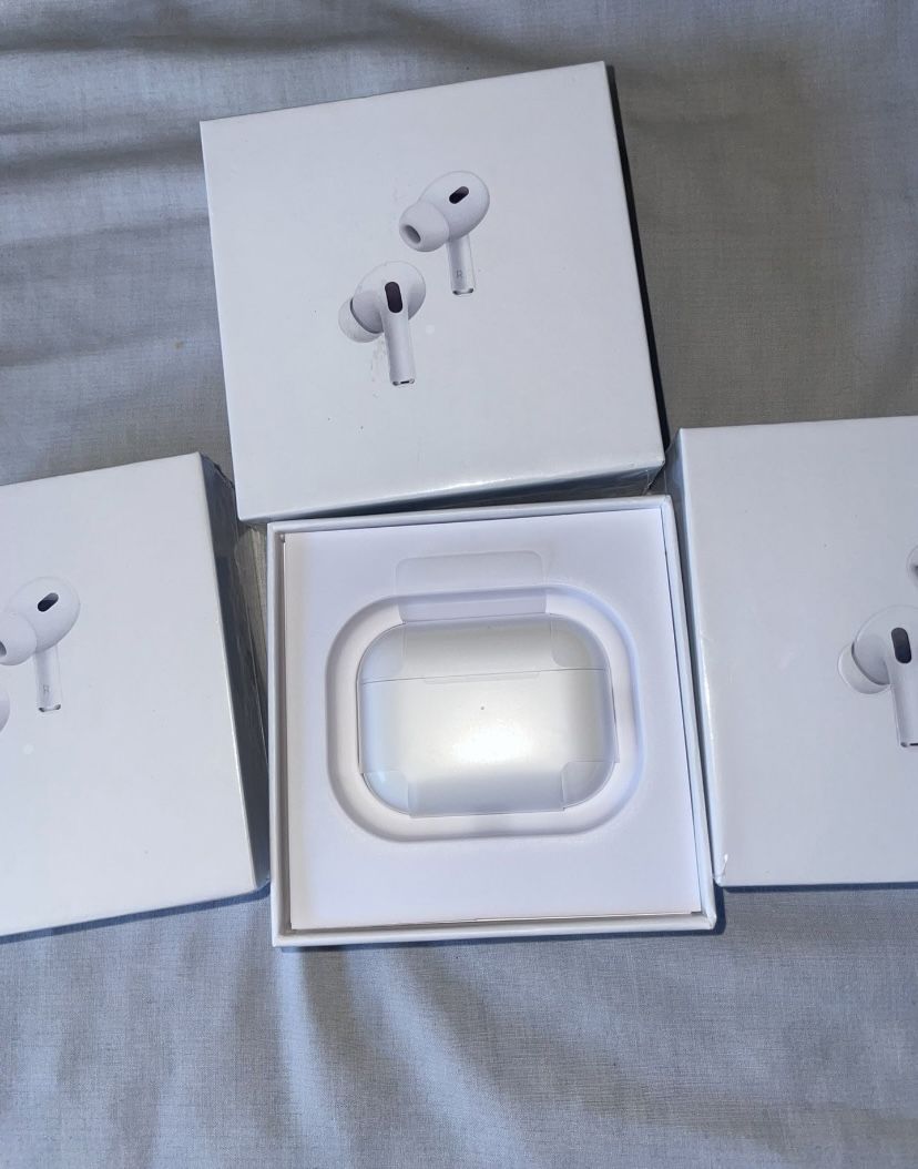 AirPods / Bluetooth Headphones