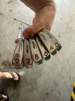 Mizuno Iron Set 3-9 (missing 5 iron)