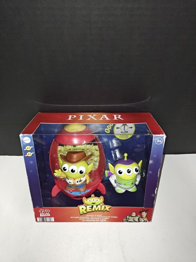 Mattel Disney Pixar Toy Story Alien Remix Woody & Buzz In Claw Machine 42 & 43