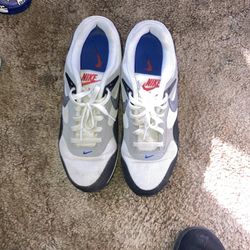 Nike Air Max Correlate Size: 10.5M