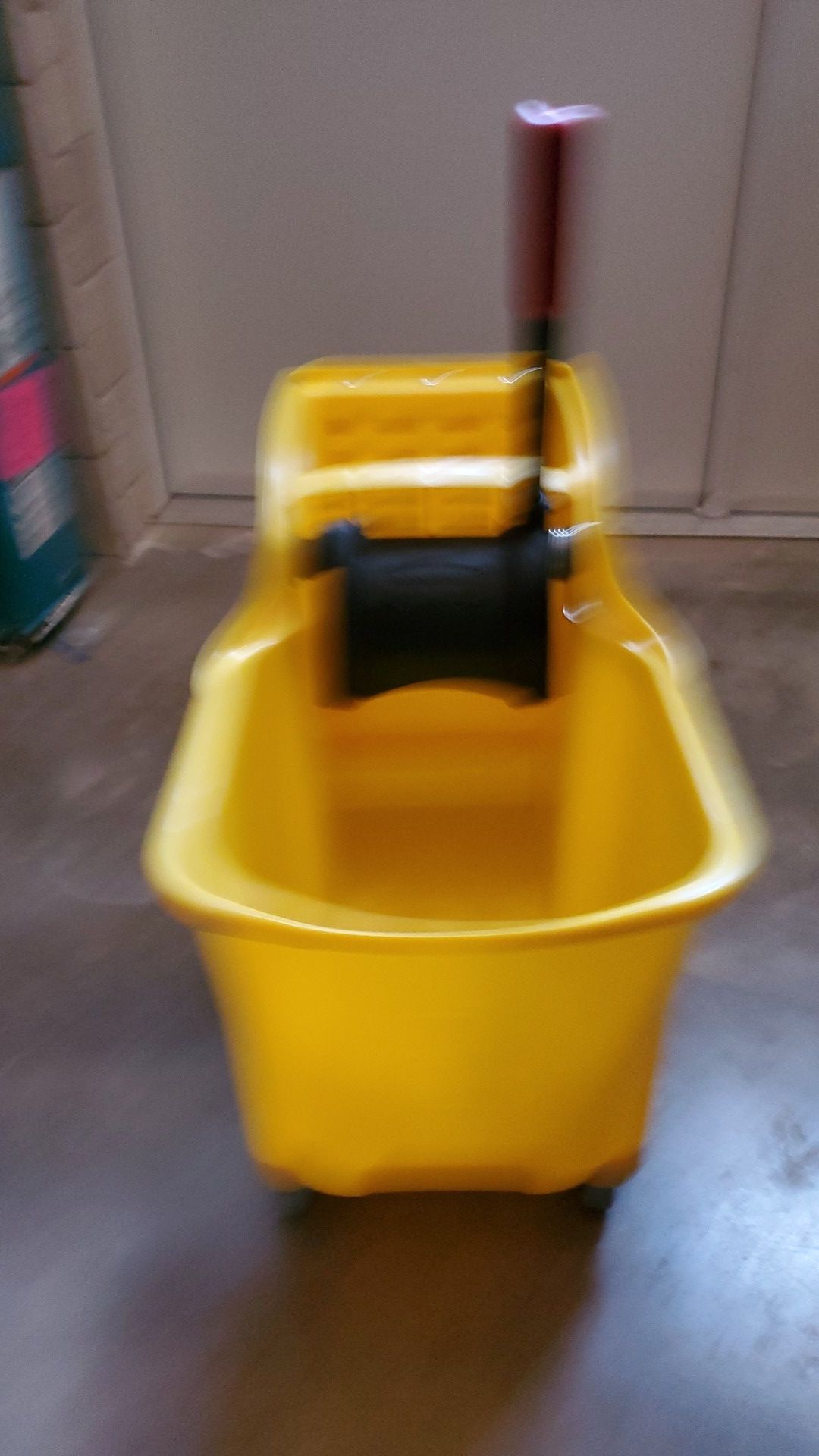 BRAND NEW MOP BUCKET 50 WITH THE SON OF GOD OR 110 AT HOME DEPOT
