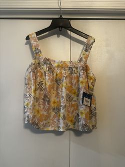 Women’s tops