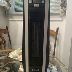 De'Longhi SafeHeat tower ceramic heater. 