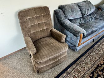 Free Stuff Home Furniture Table Dresser Chair