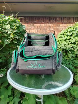 Disc golf bag