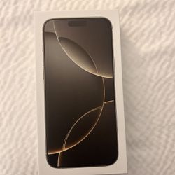 🔥 iPhone 16 Pro Max – Natural Titanium🔥 💰 $800 – Ready to Sell FAST