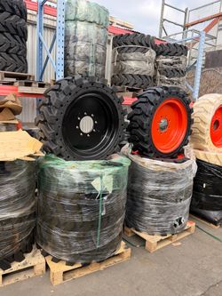 Skid Steer Solid Tires 12x16.5