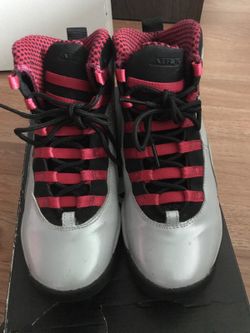 Retro jordan size 5.5