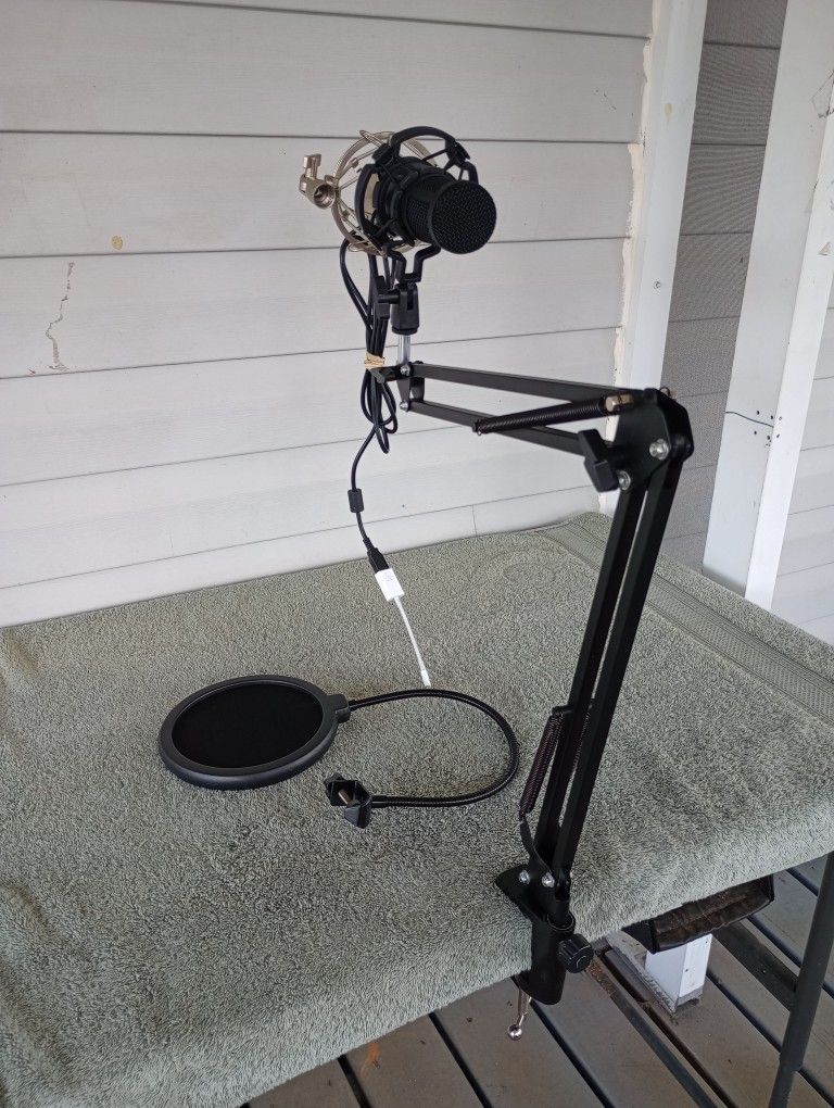 Sudotack USB Streaming Podcast PC Microphone Kit