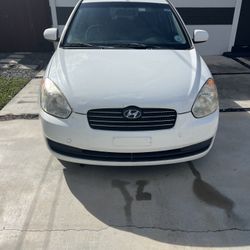 2010 Hyundai Accent