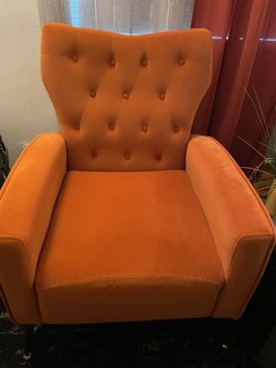 Button Tufted Accent Chair