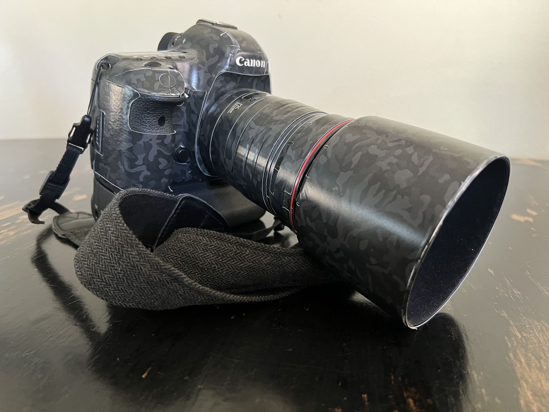 Canon 5D MKIII and EF 135mm F2 L $1150