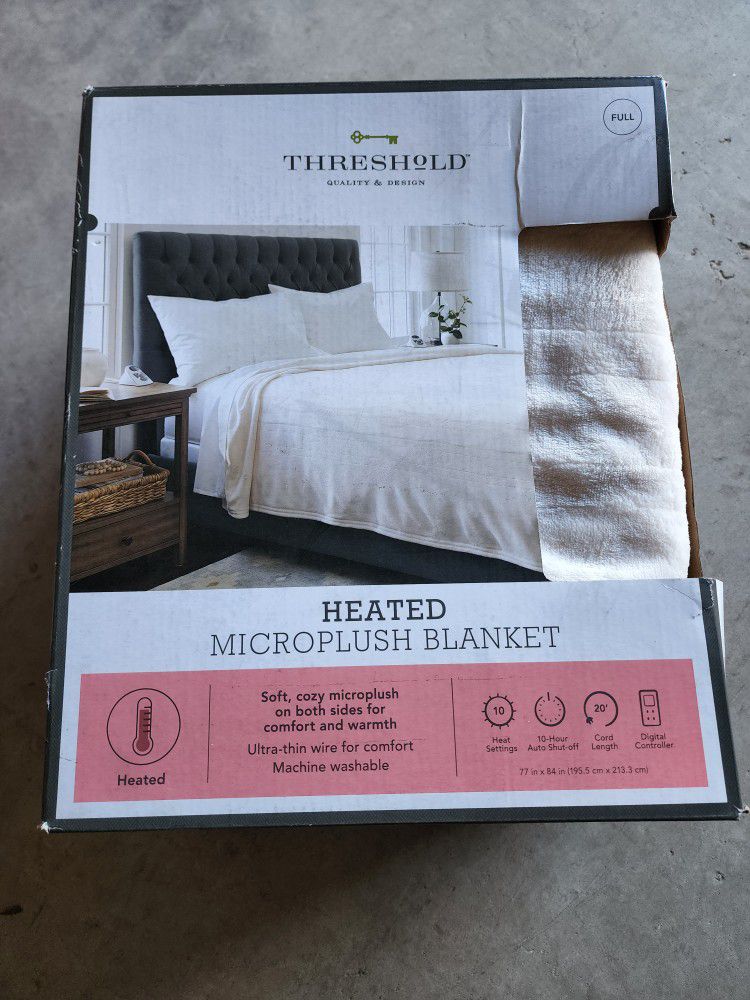 Threshold- Heated Solid Microplush Bed Blanket, Ivory, Full NEW
