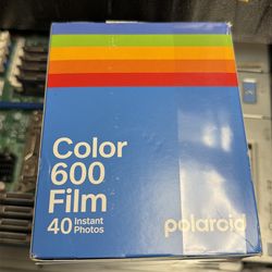 Polaroid color 600 box of 40