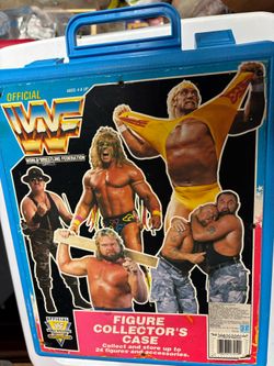 WWF Hasbro Wresting Figures Hulk Hogan W/ Collector Case