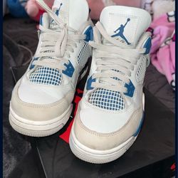 Air Jordan 4s retro