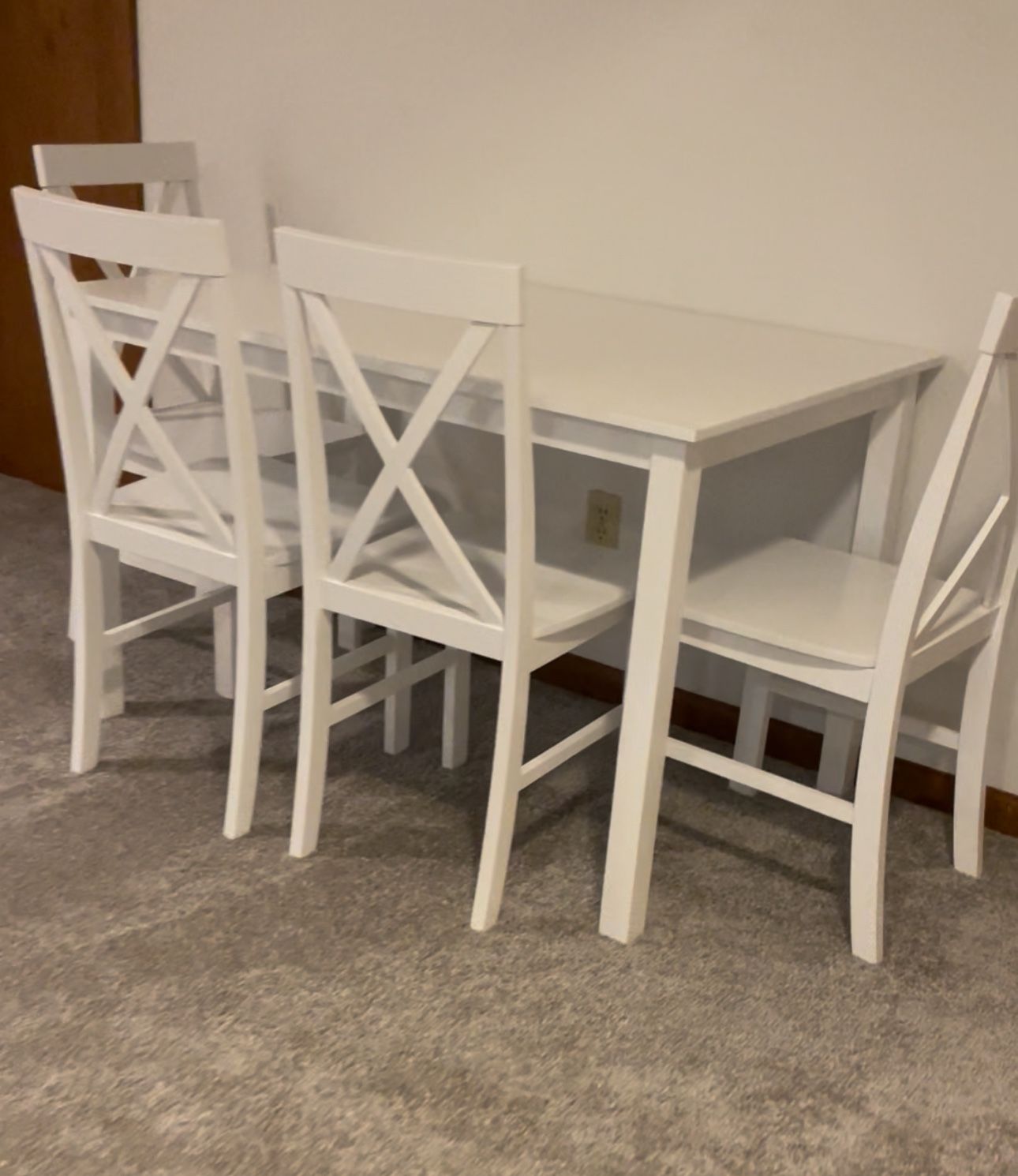 Table Set And Sofa Set Minor Cut On The Ottoman