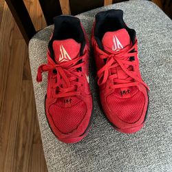 Size 6 Nike Ja 2 Nightmare 